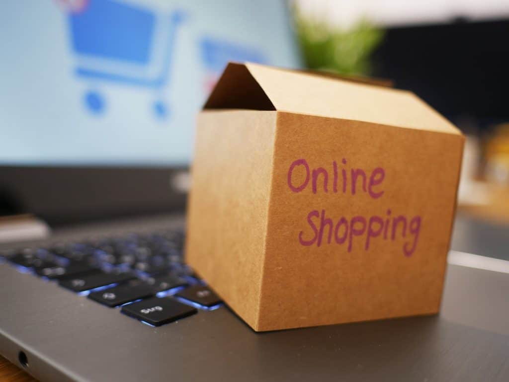 “online shopping” box